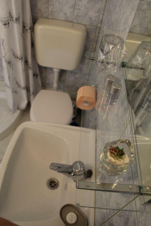 Apartment Pirovic Turanj Kültér fotó