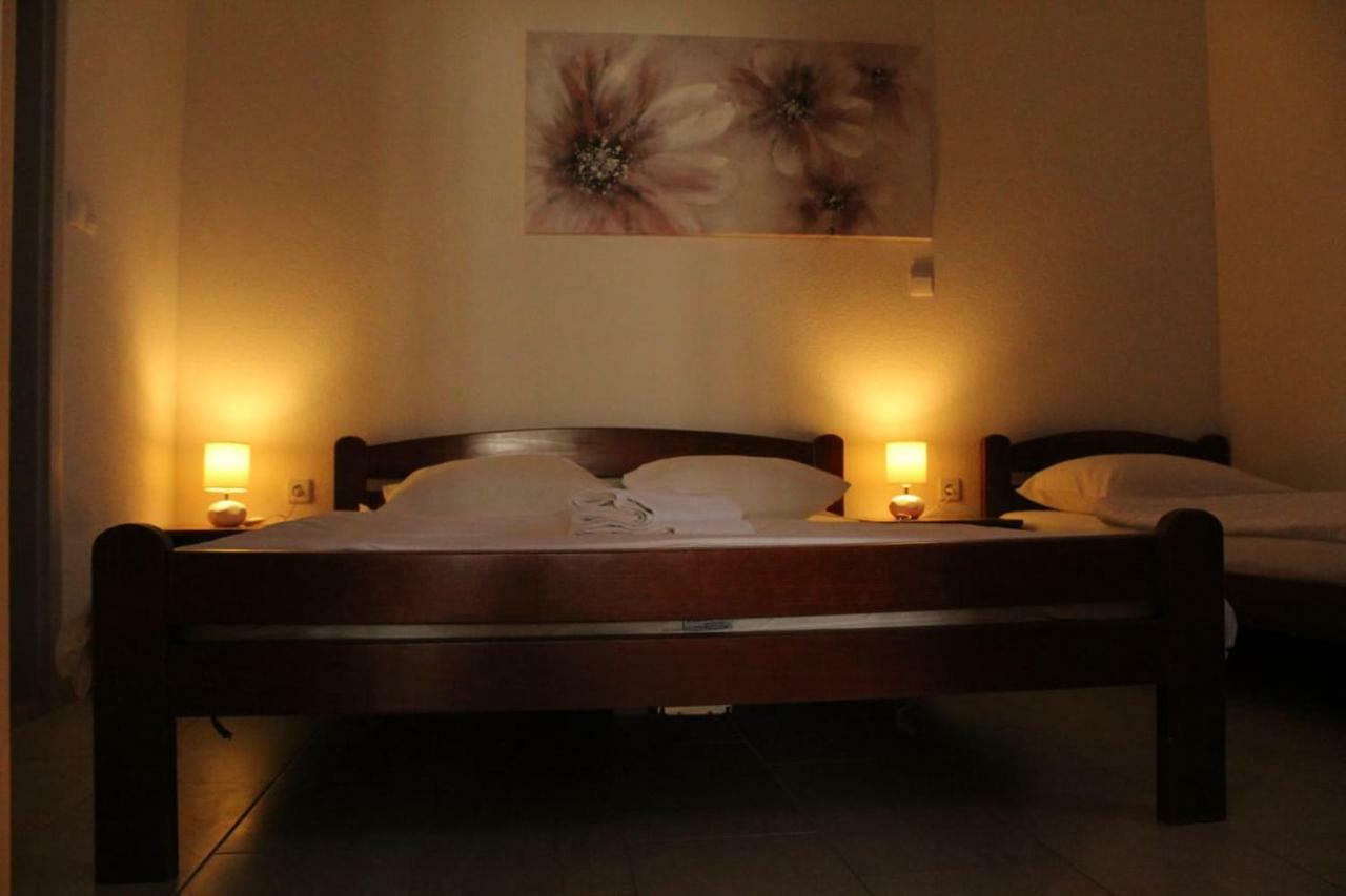 Apartment Pirovic Turanj Kültér fotó