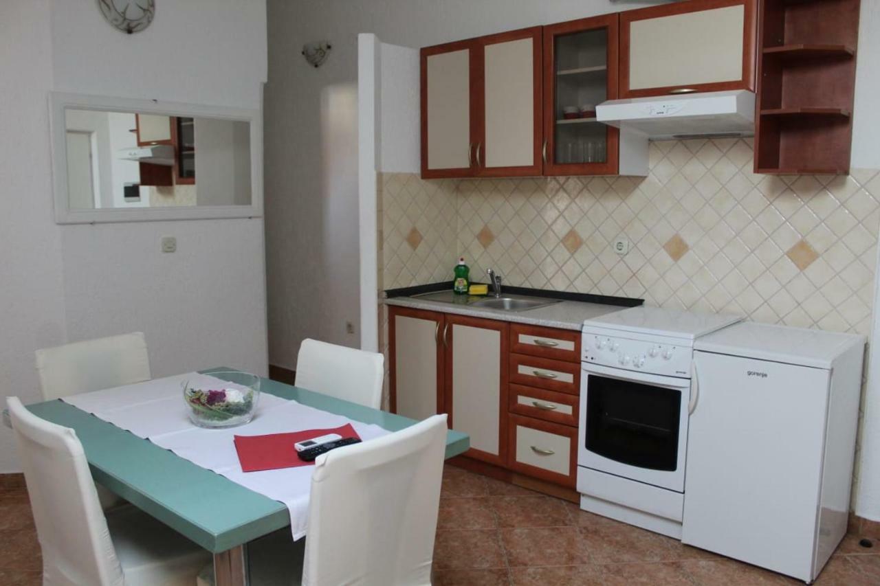 Apartment Pirovic Turanj Kültér fotó